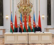 Azərbaycan və Belarus prezidentləri mətbuata birgə bəyanatlarla çıxış ediblər (FOTO)