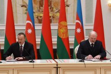 Azərbaycan və Belarus 4 sənəd imzaladılar (FOTO)