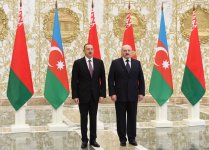 Prezident İlham Əliyevin Belarusda rəsmi qarşılanma mərasimi olub (FOTO)