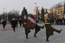 Prezident İlham Əliyev Minskdə "Qələbə" meydanını ziyarət edib (FOTO)