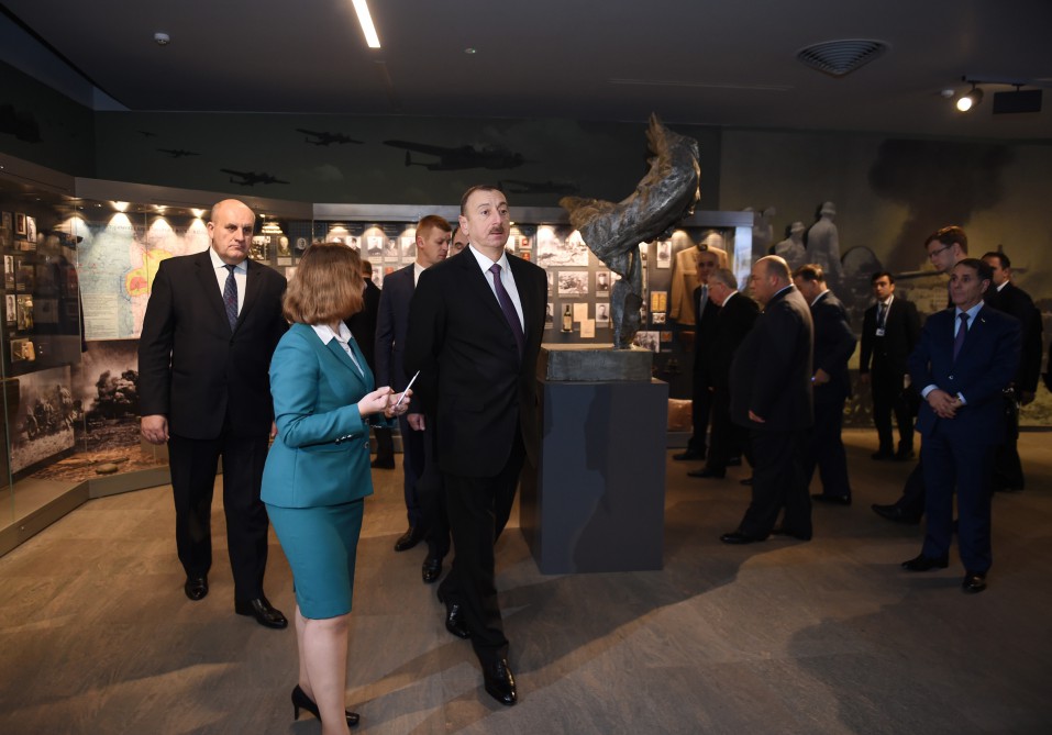 Prezident İlham Əliyev Belarus Dövlət Böyük Vətən Müharibəsi Tarixi Muzeyi ilə tanış olub (FOTO)