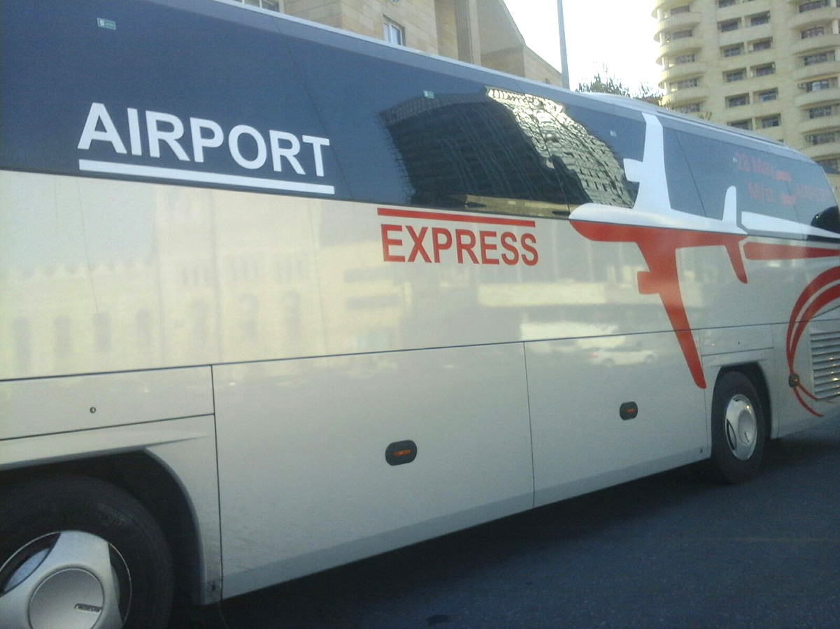 Bakıda yeni alman avtobusları istifadəyə verildi (FOTO)