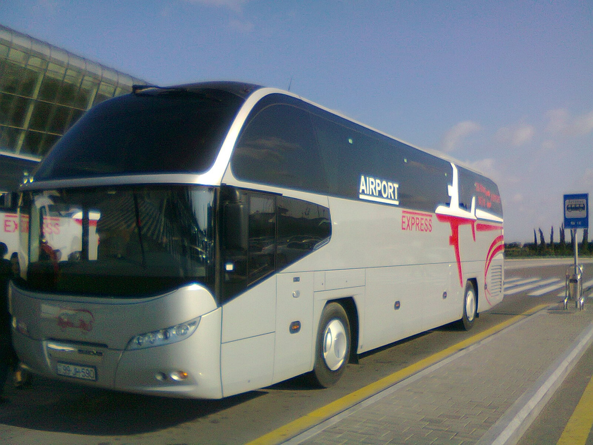 Bakıda yeni alman avtobusları istifadəyə verildi (FOTO)