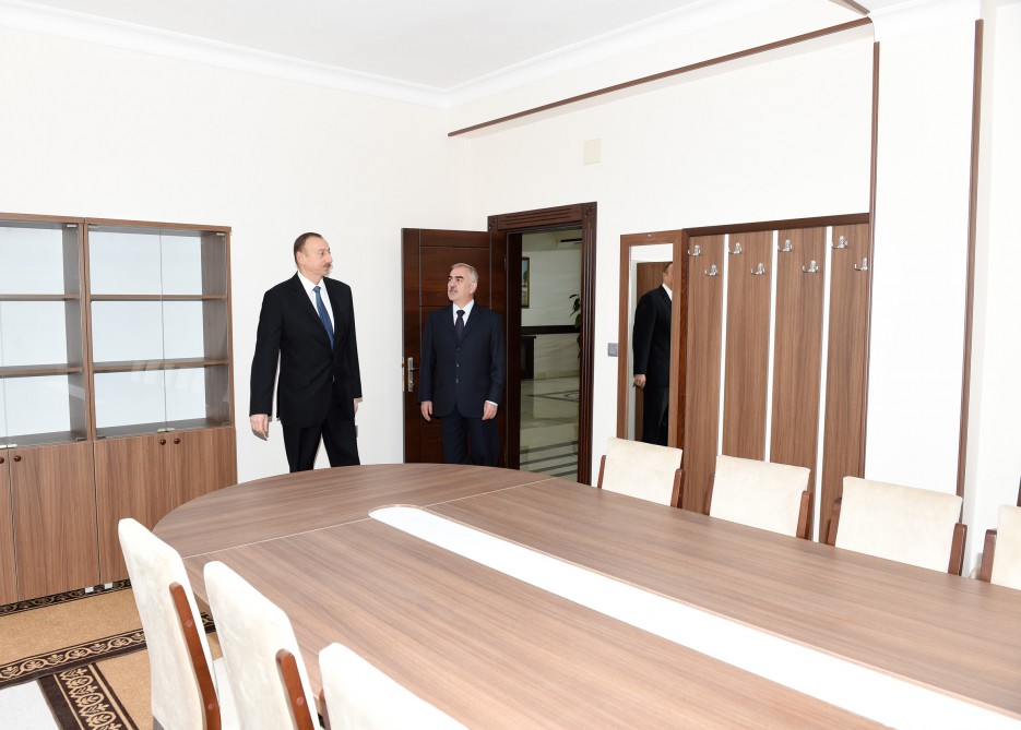 Naxçıvanda 2 saylı uşaq musiqi məktəbinin yeni binası istifadəyə verilib (FOTO)