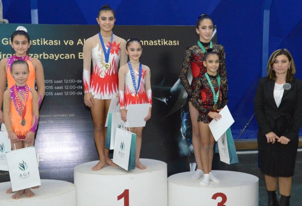 İdman gimnastikası və akrobatika üzrə Birgə Azərbaycan Birinciliyində ilk günün qalibləri mükafatlandırıldı (FOTO)
