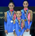 İdman gimnastikası və akrobatika üzrə Birgə Azərbaycan Birinciliyində ilk günün qalibləri mükafatlandırıldı (FOTO)