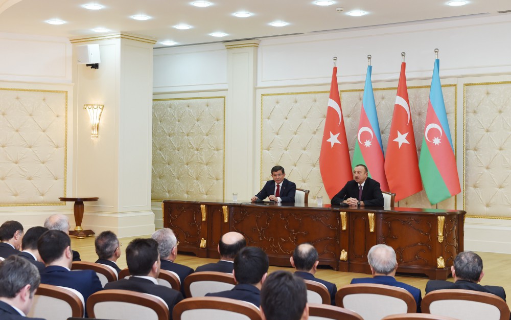 Prezident İlham Əliyev:  Türkiyə-Azərbaycan birliyi və siyasəti bölgədə sabitləşdirici rol oynayır (FOTO)