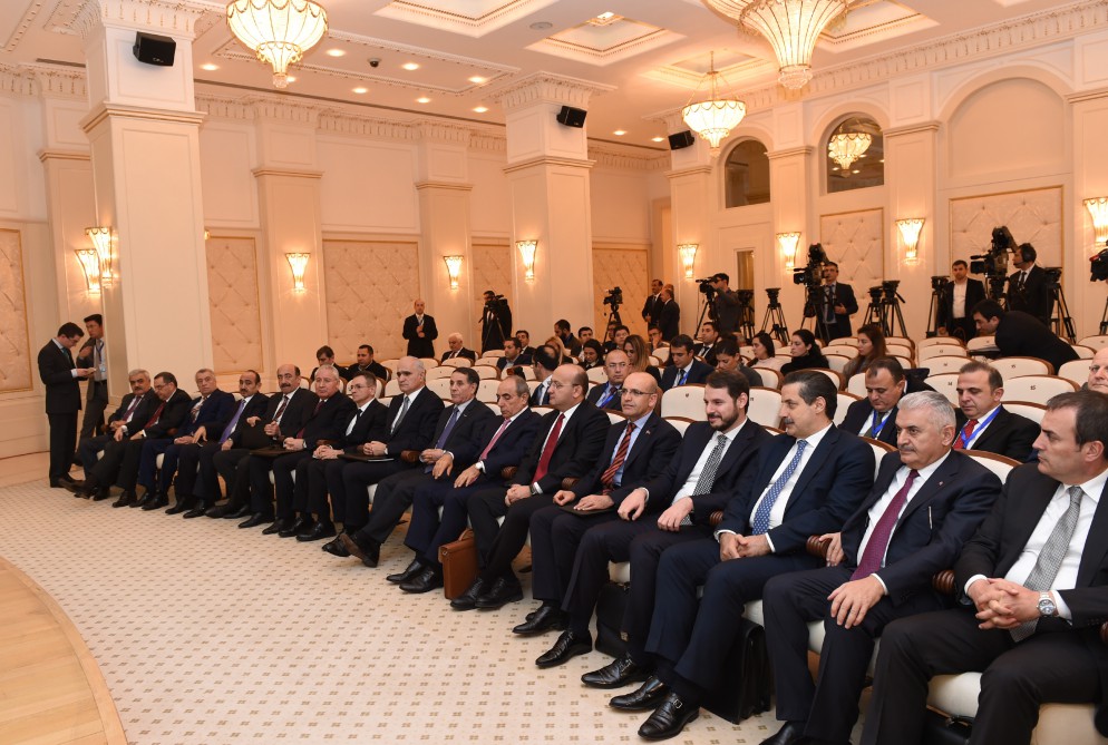 Prezident İlham Əliyev:  Türkiyə-Azərbaycan birliyi və siyasəti bölgədə sabitləşdirici rol oynayır (FOTO)