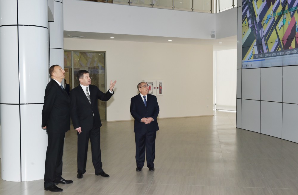 Prezident İlham Əliyev Əmlak Məsələləri Dövlət Komitəsinin yeni Mərkəzinin açılışında iştirak edib (FOTO)