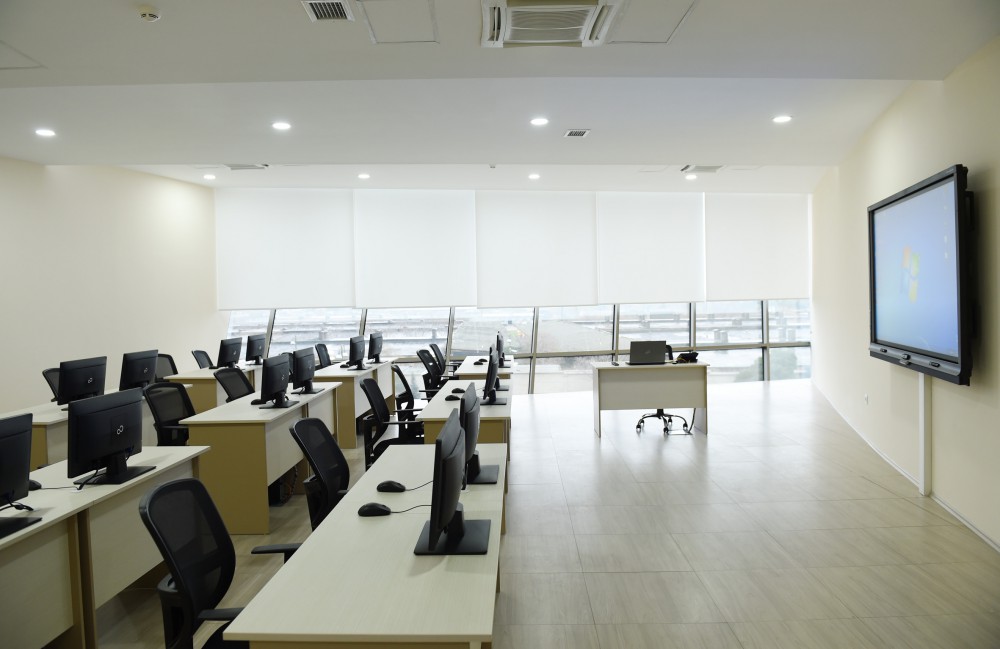 Prezident İlham Əliyev Əmlak Məsələləri Dövlət Komitəsinin yeni Mərkəzinin açılışında iştirak edib (FOTO)