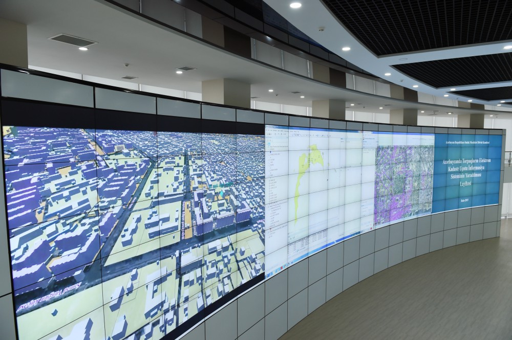 Prezident İlham Əliyev Əmlak Məsələləri Dövlət Komitəsinin yeni Mərkəzinin açılışında iştirak edib (FOTO)