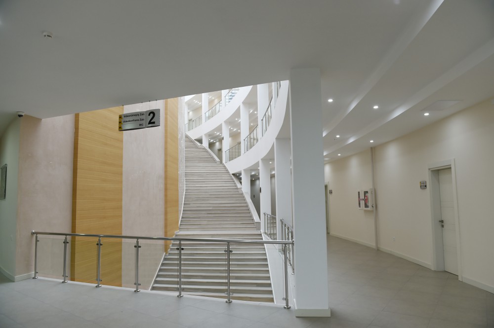 Prezident İlham Əliyev Əmlak Məsələləri Dövlət Komitəsinin yeni Mərkəzinin açılışında iştirak edib (FOTO)