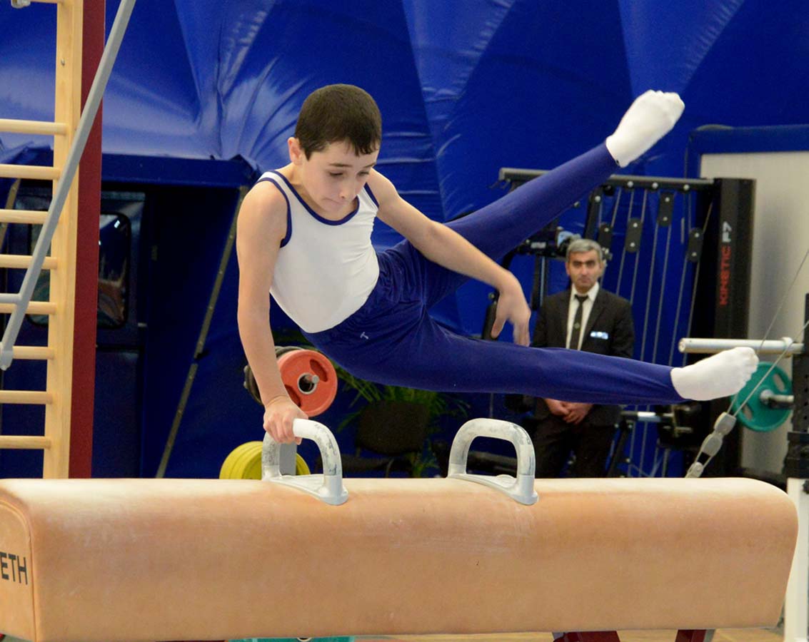 Bakıda kişi idman gimnastikası üzrə çoxnövçülükdə yarışlar başlayıb (FOTO)