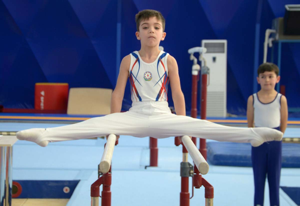 Bakıda kişi idman gimnastikası üzrə çoxnövçülükdə yarışlar başlayıb (FOTO)