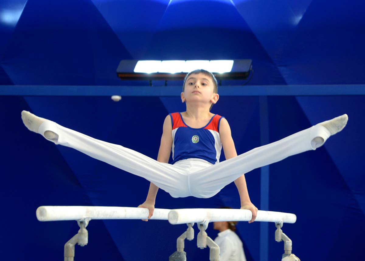 Bakıda kişi idman gimnastikası üzrə çoxnövçülükdə yarışlar başlayıb (FOTO)