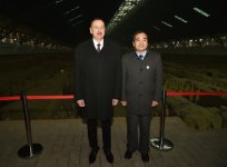 Prezident İlham Əliyev Çinin Sian şəhərindəki Terrakota Ordusu Muzeyi ilə tanış olub (FOTO)