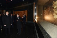 Prezident İlham Əliyev Çinin Sian şəhərindəki Terrakota Ordusu Muzeyi ilə tanış olub (FOTO)