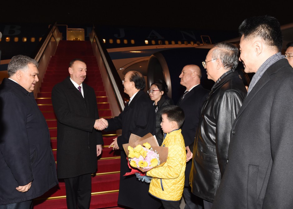 Prezident İlham Əliyev Çinin paytaxtı Pekinə gəlib (FOTO)