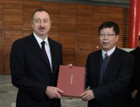 Prezident İlham Əliyev Pekində Paytaxt Muzeyi ilə tanış olub (FOTO)