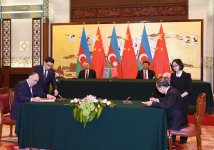 Azərbaycan və Çin 10 sənəd imzaladılar (FOTO)