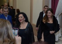 Türkan Şoray və qızı Bakıda film təqdim etdilər (FOTO)