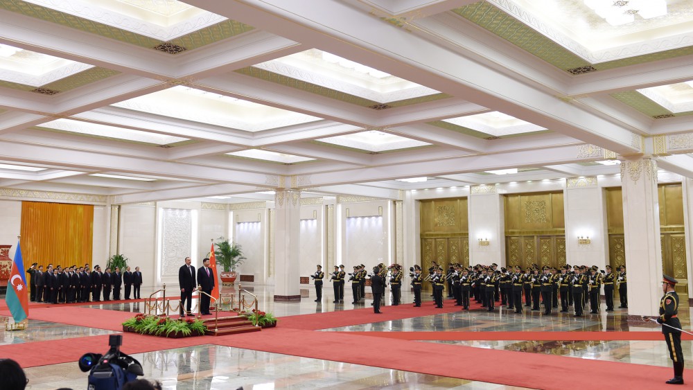 Prezident İlham Əliyevin Pekində rəsmi qarşılanma mərasimi olub  (FOTO)
