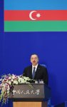 Prezident İlham Əliyev: Neftin qiymətinin aşağı düşməsinə baxmayaraq, ölkəmizdə iqtisadiyyat inkişaf edir (FOTO)