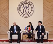 Prezident İlham Əliyev: Neftin qiymətinin aşağı düşməsinə baxmayaraq, ölkəmizdə iqtisadiyyat inkişaf edir (FOTO)