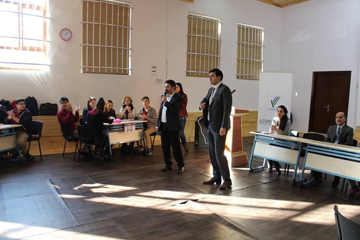Bakıda məktəblilər arasında Breyn Rinq keçirildi (FOTO)