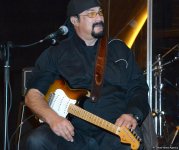 Stiven Siqal: "Azərbaycan musiqi alətlərində ifa etməyi çox istərdim" (MÜSAHİBƏ) (FOTO+VİDEO)