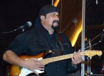 Stiven Siqal: "Azərbaycan musiqi alətlərində ifa etməyi çox istərdim" (MÜSAHİBƏ) (FOTO+VİDEO)