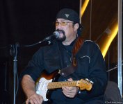 Stiven Siqal: "Azərbaycan musiqi alətlərində ifa etməyi çox istərdim" (MÜSAHİBƏ) (FOTO+VİDEO)