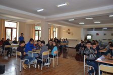 "Azərbaycan" İntellektual Oyunlar Klubu məktəbli çempionatının birinci dövrəsinə yekun vurdu (FOTO)