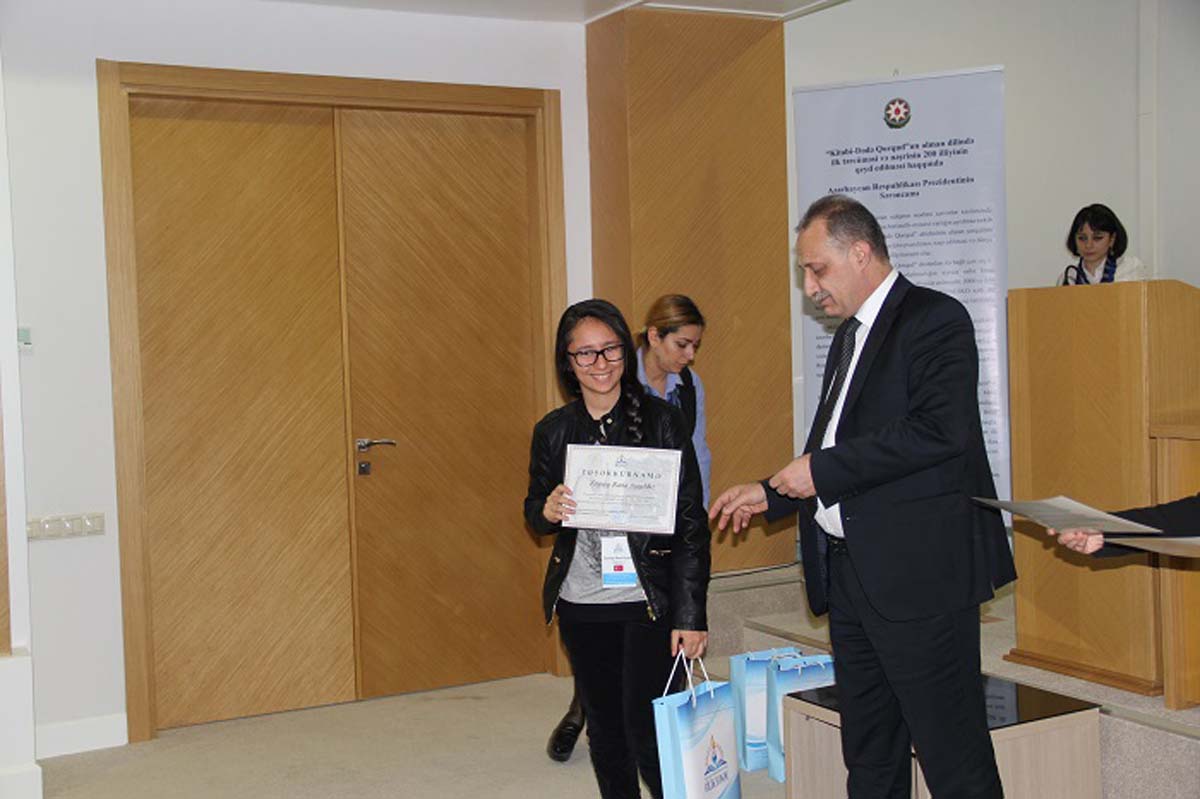 Bakıda yerli və xarici məktəbliləri Dədə Qorqud birləşdirdi (FOTO)