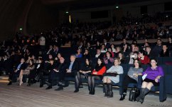 Heydər Əliyev Mərkəzində Stiven Siqalın konserti oldu (FOTO)