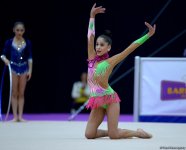 Bədii gimnastika üzrə 22-ci Azərbaycan Birinciliyi və Bölgələrarası Kubok yarışları davam edir (FOTO)