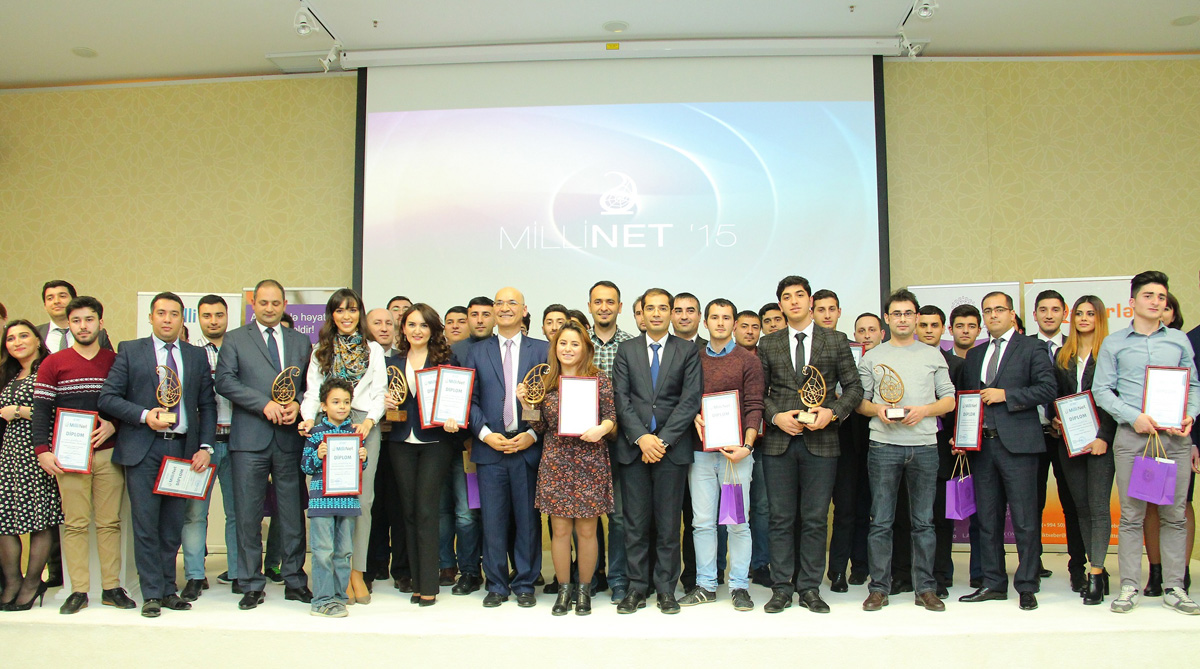 ASAN Könüllüləri yeni mükafatla təltif edildi (FOTO)