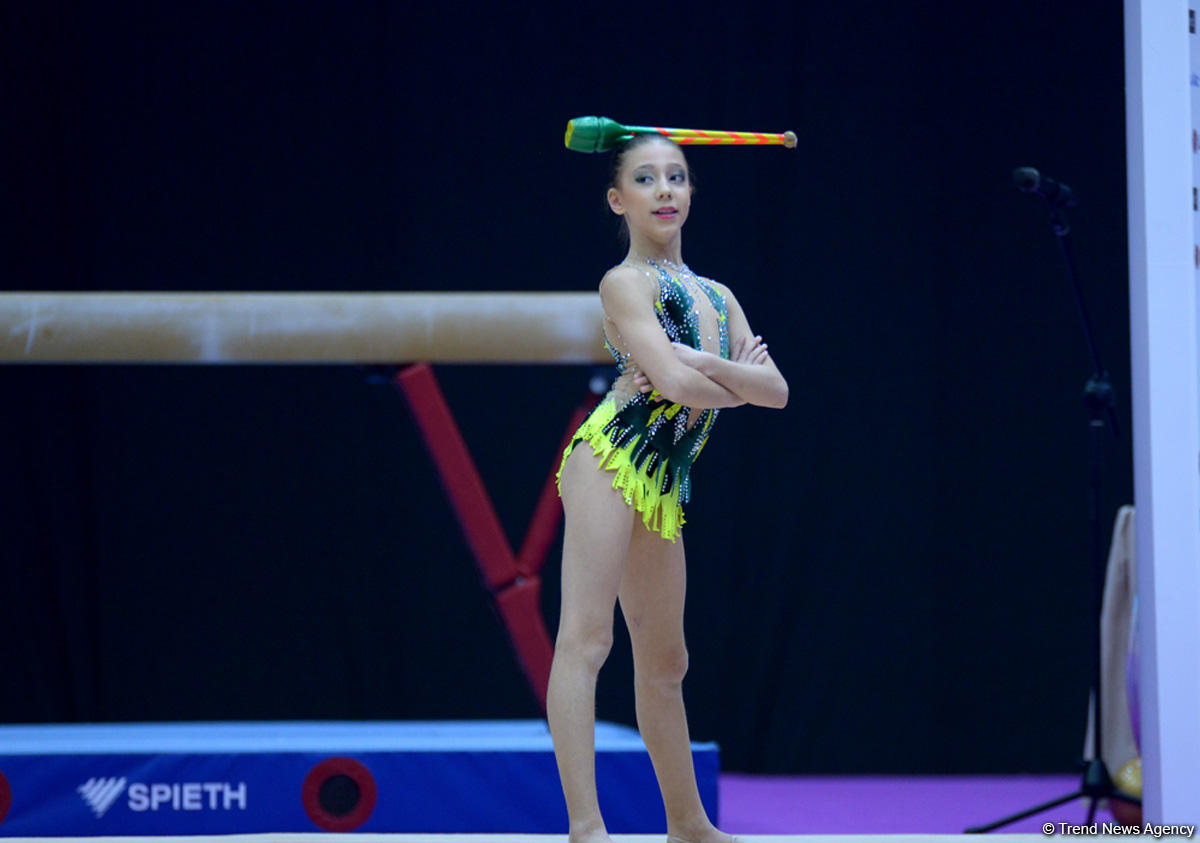 Bədii gimnastika üzrə 22-ci Azərbaycan Birinciliyi və Bölgələrarası Kubok yarışları davam edir (FOTO)