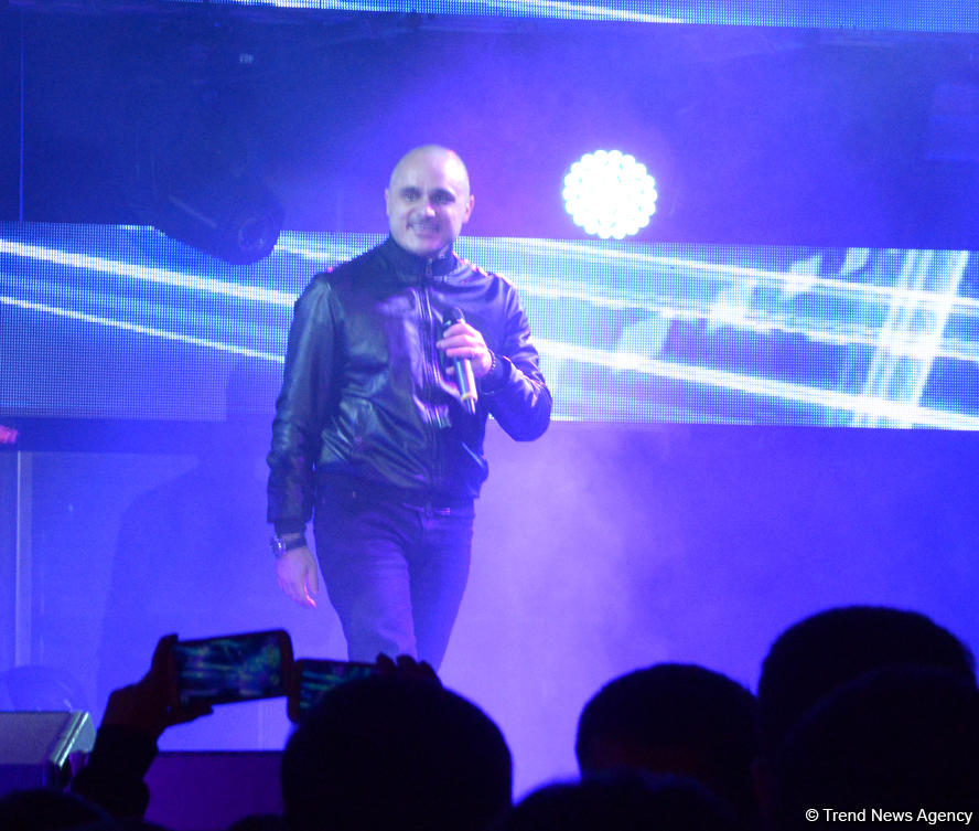 Formula I Avropa Qran Pri yarışmasına geriyə sayımın başlanması münasibətilə konsert və atəşfəşanlıq olub (FOTO)