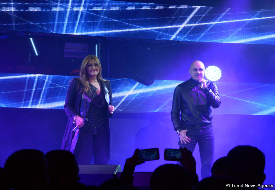 Formula I Avropa Qran Pri yarışmasına geriyə sayımın başlanması münasibətilə konsert və atəşfəşanlıq olub (FOTO)