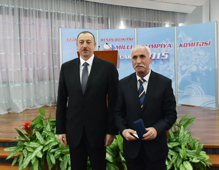 İlham Əliyev və xanımı Mehriban Əliyeva 2015-ci ilin idman yekunlarına həsr olunan mərasimdə iştirak ediblər (FOTO) (ƏLAVƏ OLUNUB)