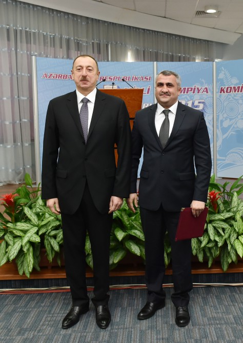 İlham Əliyev və xanımı Mehriban Əliyeva 2015-ci ilin idman yekunlarına həsr olunan mərasimdə iştirak ediblər (FOTO) (ƏLAVƏ OLUNUB)