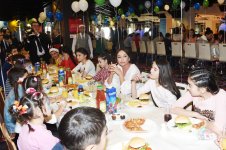 Mehriban Əliyeva Heydər Əliyev Fondunun təşəbbüsü ilə keçirilən uşaqlar üçün şənlikdə iştirak edib (FOTO)