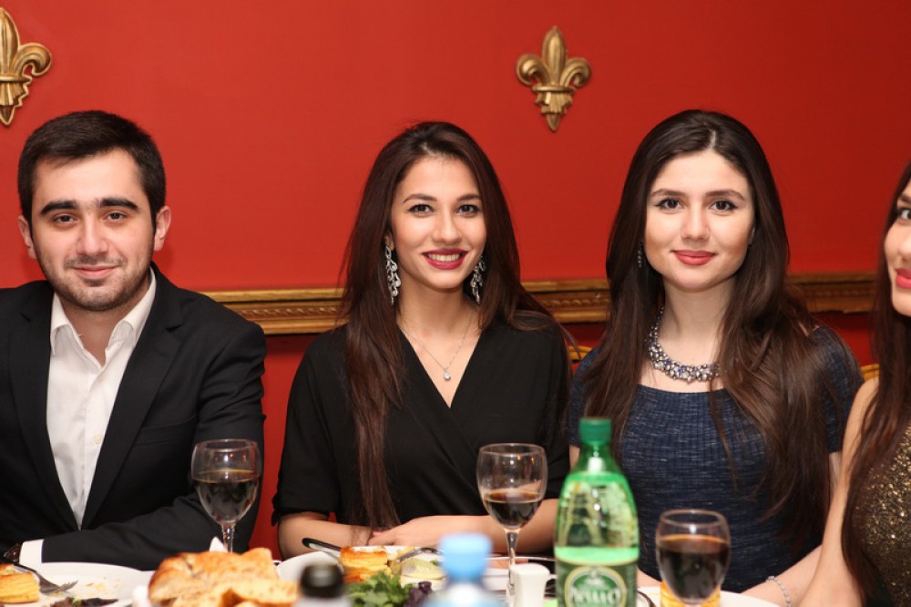 Heydər Əliyev Fondunun vitse-prezidenti Leyla Əliyevanın təşəbbüsü ilə Moskvada Dünya Azərbaycanlılarının Həmrəylik Günü qeyd edilib (FOTO)