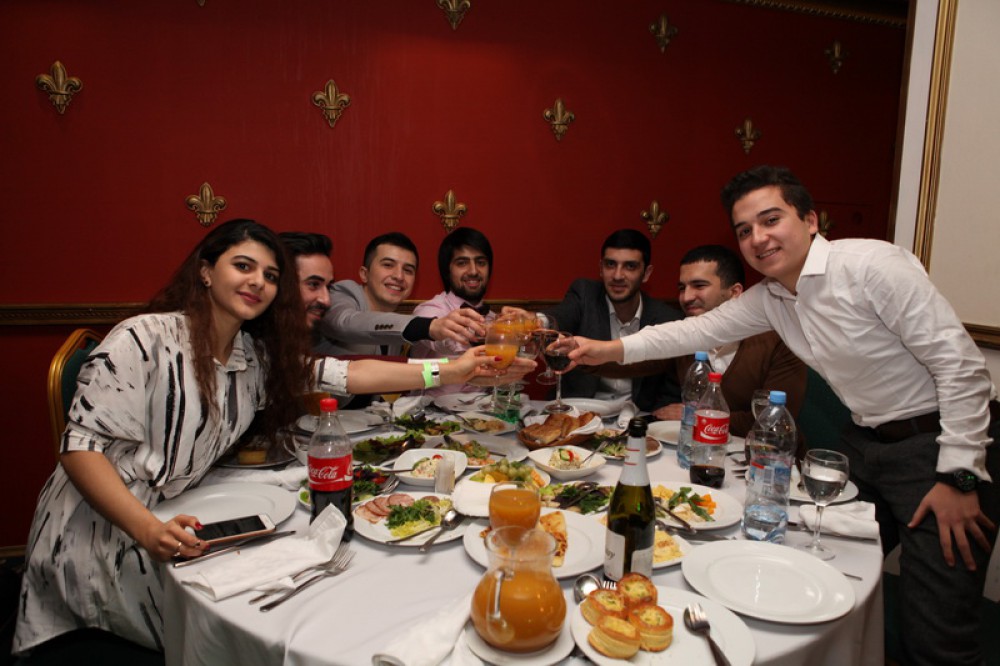 Heydər Əliyev Fondunun vitse-prezidenti Leyla Əliyevanın təşəbbüsü ilə Moskvada Dünya Azərbaycanlılarının Həmrəylik Günü qeyd edilib (FOTO)