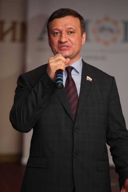 Heydər Əliyev Fondunun vitse-prezidenti Leyla Əliyevanın təşəbbüsü ilə Moskvada Dünya Azərbaycanlılarının Həmrəylik Günü qeyd edilib (FOTO)