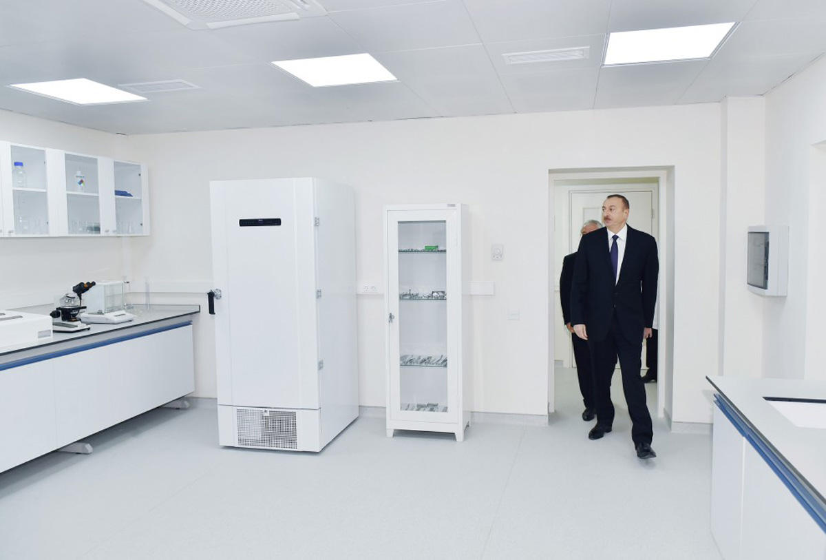 Prezident İlham Əliyev “Baytarlıq şəhərciyi”nin açılışında iştirak edib (FOTO)