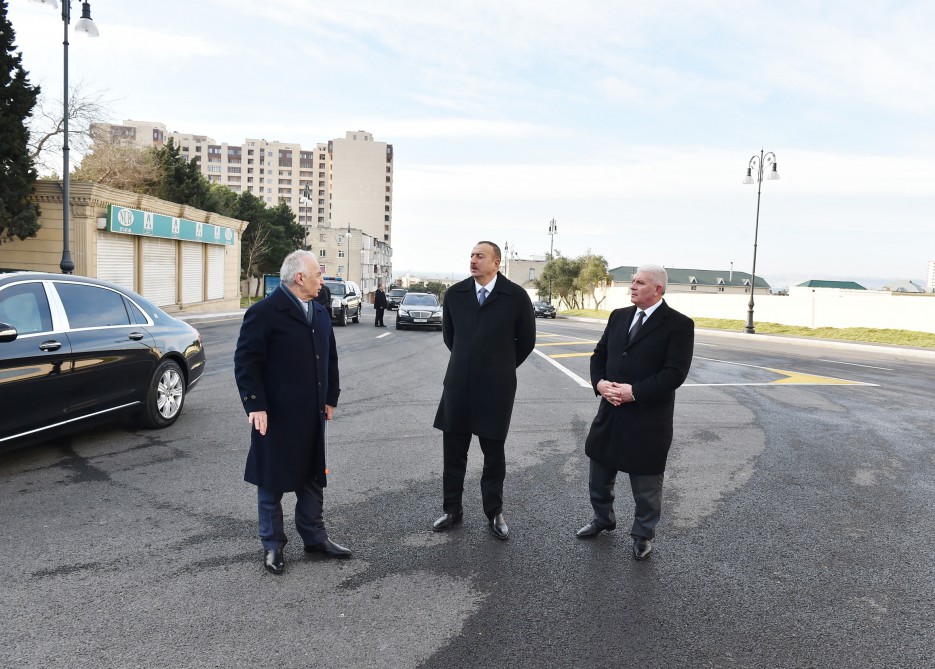 Prezident İlham Əliyev Xətai rayonunda yolların yenidənqurmadan sonrakı vəziyyəti ilə tanış olub (FOTO)