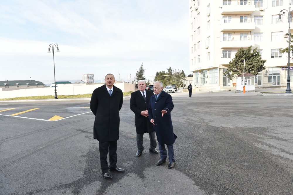Prezident İlham Əliyev Xətai rayonunda yolların yenidənqurmadan sonrakı vəziyyəti ilə tanış olub (FOTO)
