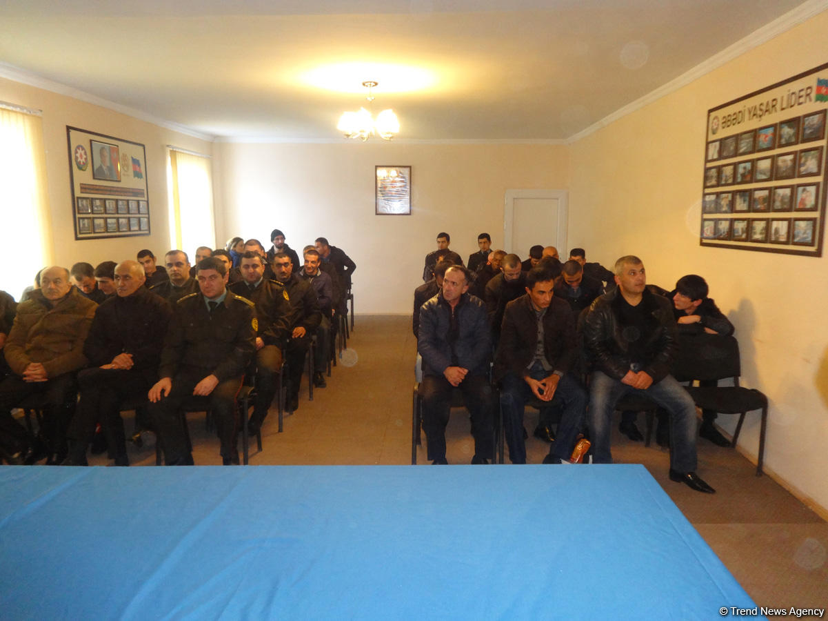 Əfv sərəncamı 2 və 17 saylı cəzaçəkmə müəssisələrində icra olunub (FOTO)
